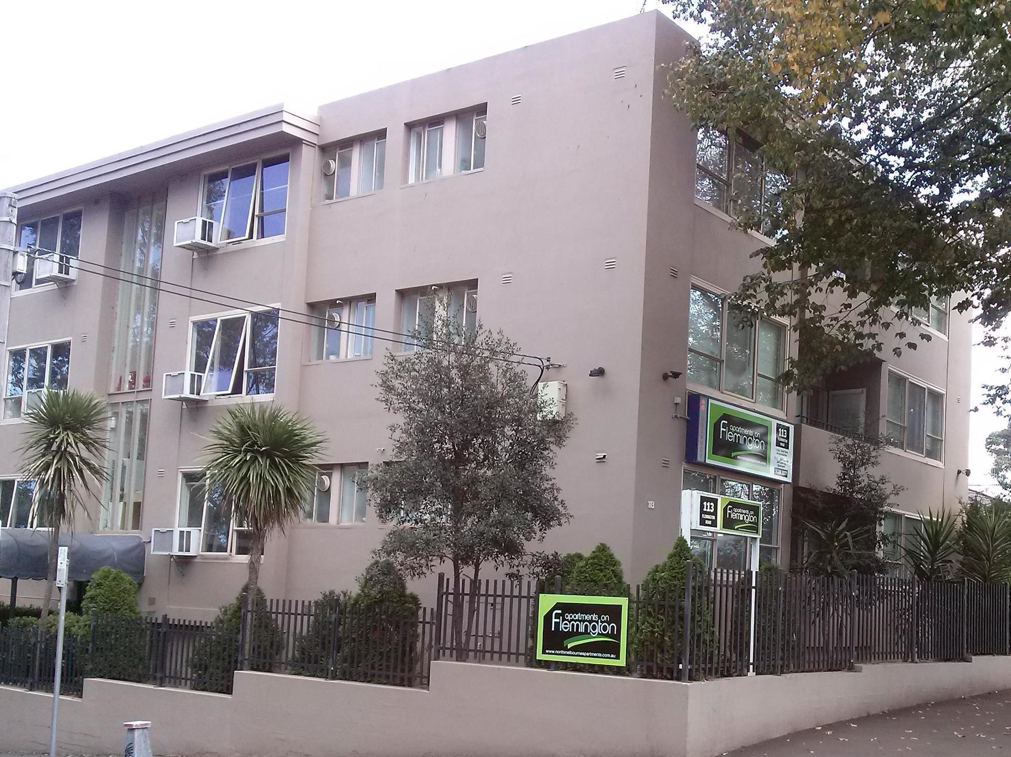 Apartments On Flemington Melbourne Eksteriør billede