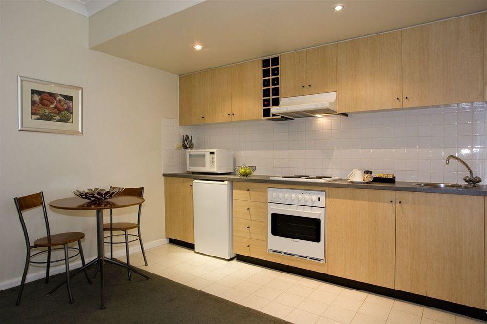 Apartments On Flemington Melbourne Eksteriør billede